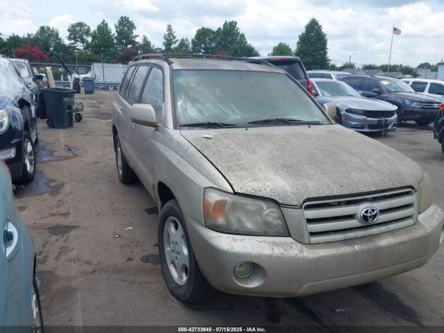  Salvage Toyota Highlander