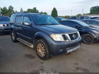  Salvage Nissan Pathfinder