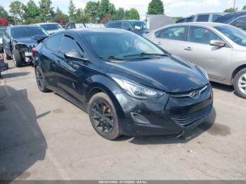  Salvage Hyundai ELANTRA