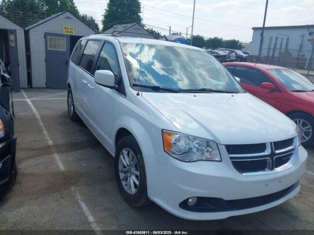  Salvage Dodge Grand Caravan