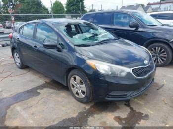  Salvage Kia Forte