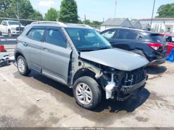  Salvage Hyundai VENUE
