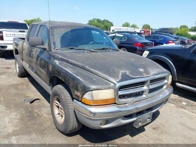  Salvage Dodge Dakota