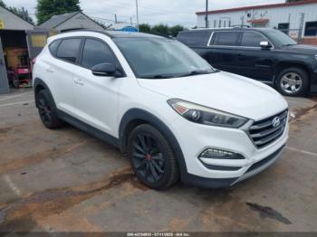  Salvage Hyundai TUCSON