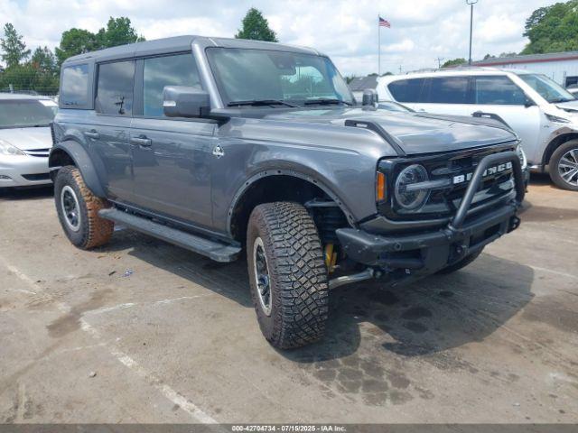  Salvage Ford Bronco