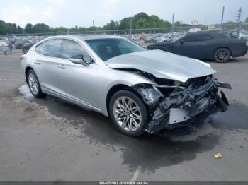  Salvage Lexus LS