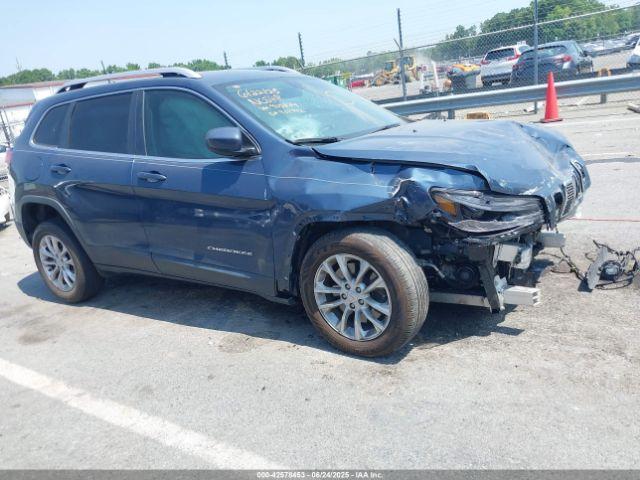  Salvage Jeep Cherokee
