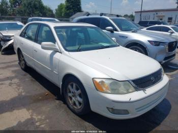  Salvage Toyota Avalon