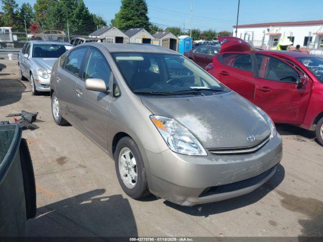  Salvage Toyota Prius