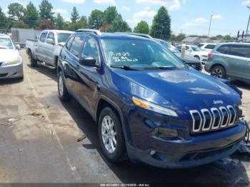  Salvage Jeep Cherokee