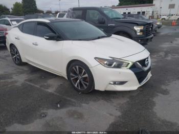  Salvage Nissan Maxima