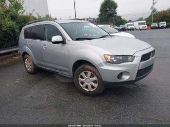  Salvage Mitsubishi Outlander