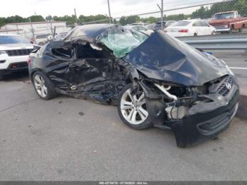  Salvage Hyundai Genesis