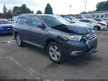  Salvage Toyota Highlander