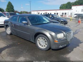 Salvage Chrysler 300