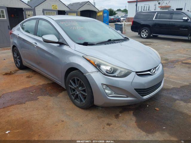  Salvage Hyundai ELANTRA
