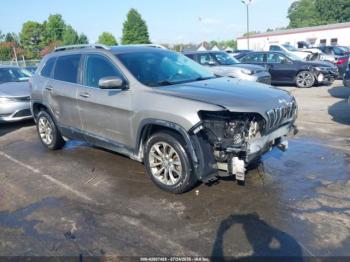  Salvage Jeep Cherokee