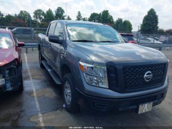  Salvage Nissan Titan