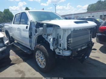  Salvage Chevrolet Silverado 2500