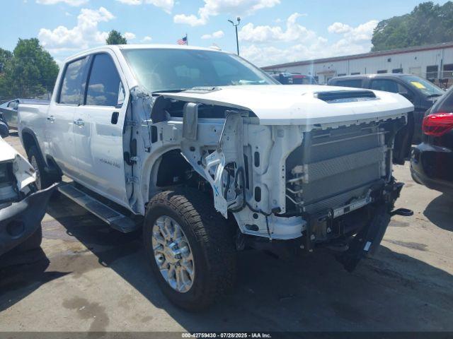  Salvage Chevrolet Silverado 2500