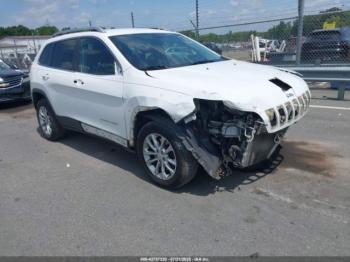  Salvage Jeep Cherokee