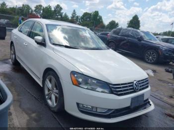  Salvage Volkswagen Passat