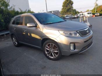  Salvage Kia Sorento
