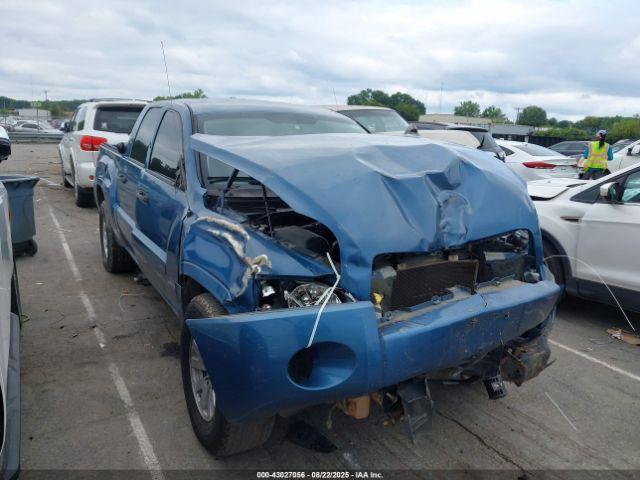  Salvage Mitsubishi Raider