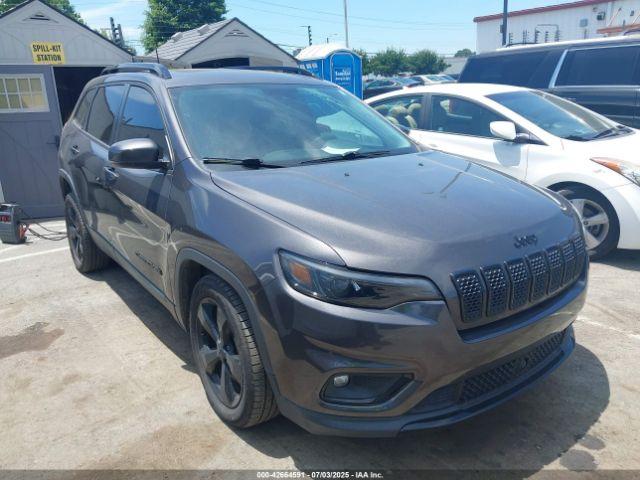 Salvage Jeep Cherokee