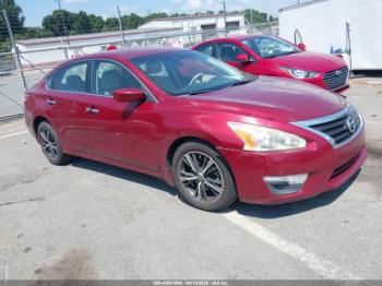  Salvage Nissan Altima