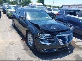  Salvage Chrysler 300