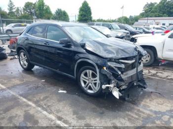  Salvage Mercedes-Benz GLA