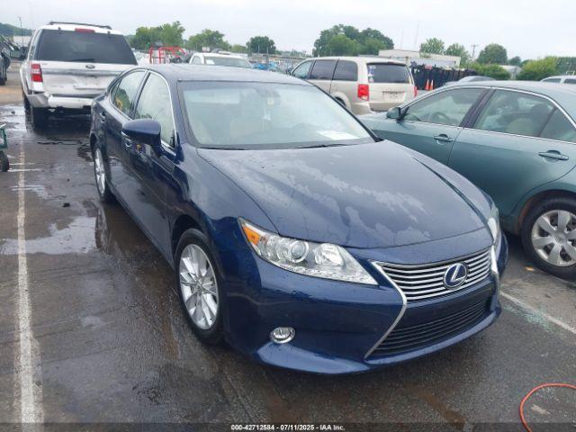  Salvage Lexus Es
