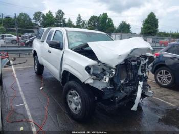  Salvage Toyota Tacoma