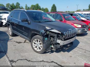  Salvage Jeep Cherokee