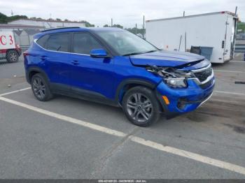  Salvage Kia Seltos