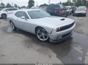  Salvage Dodge Challenger