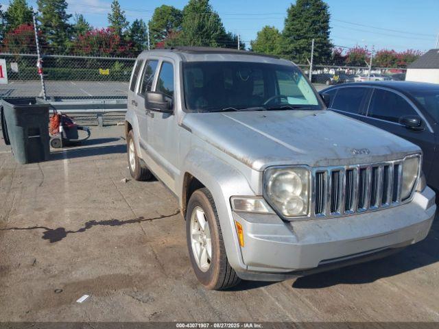  Salvage Jeep Liberty