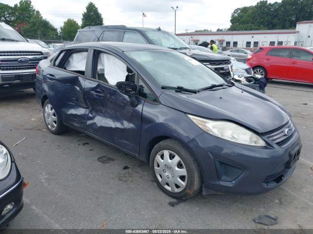  Salvage Ford Fiesta