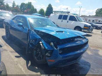  Salvage Dodge Challenger