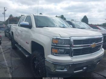  Salvage Chevrolet Silverado 1500