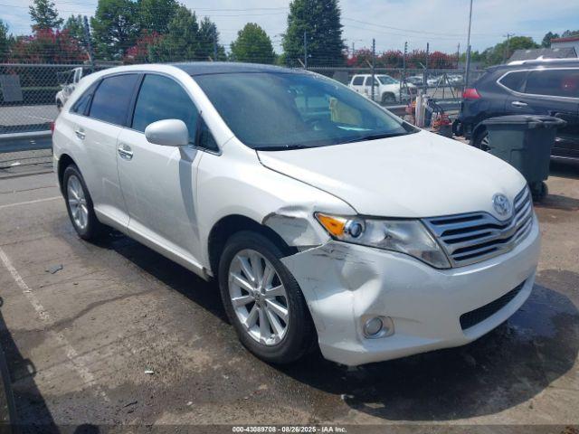  Salvage Toyota Venza