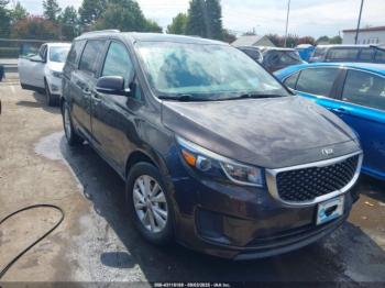  Salvage Kia Sedona