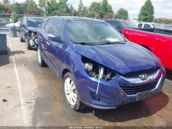  Salvage Hyundai TUCSON