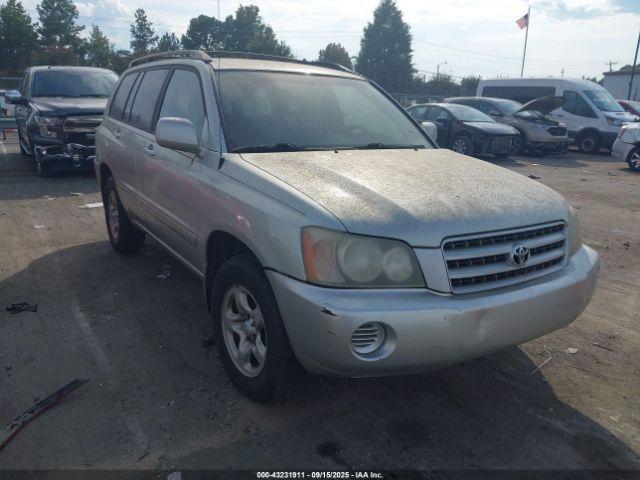  Salvage Toyota Highlander