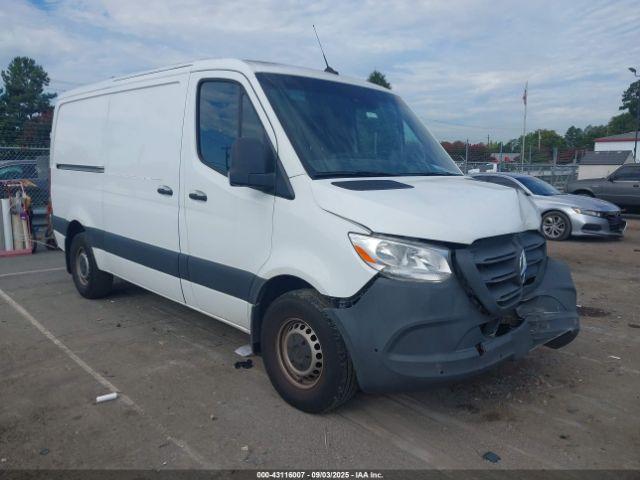  Salvage Mercedes-Benz Sprinter 1500