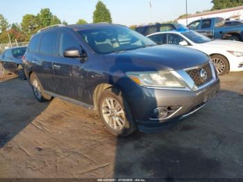  Salvage Nissan Pathfinder