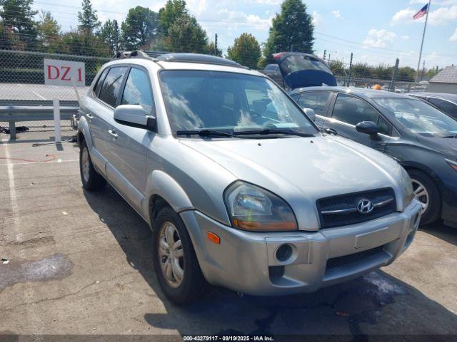  Salvage Hyundai TUCSON