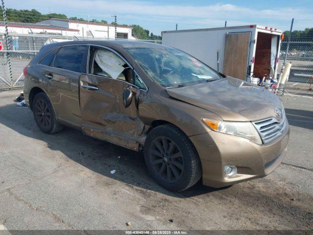  Salvage Toyota Venza