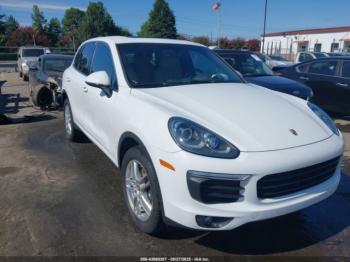  Salvage Porsche Cayenne